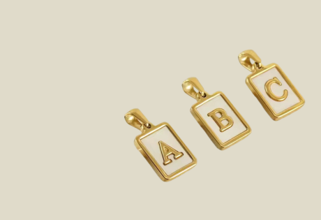 Charms & <br> Pendants 